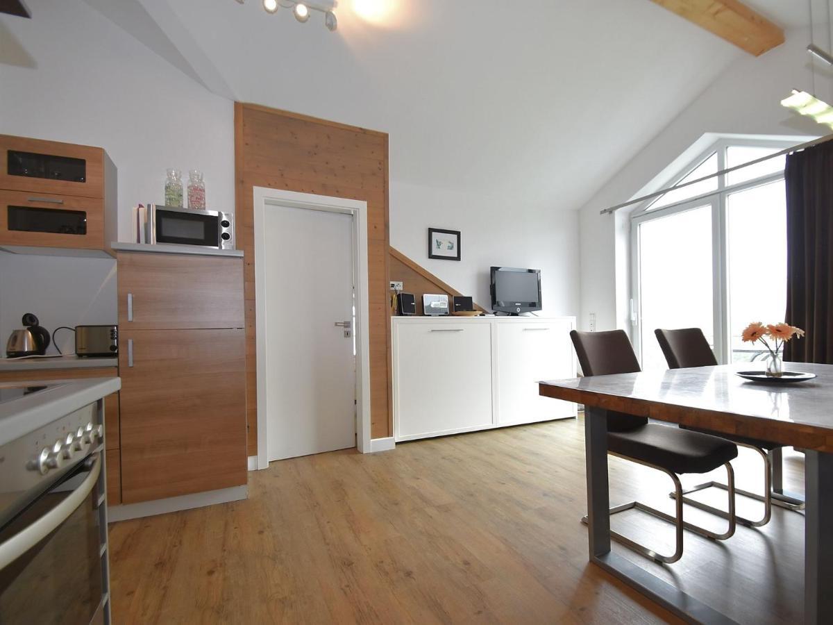 Modern Apartment In Willingen Near Ski Lift ภายนอก รูปภาพ